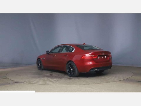 Jaguar XE 2.0d Portfolio Auto Euro 6 (s/s) 4dr 6