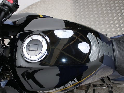 Kawasaki ZRX1200 ZR 1200 B2P 34