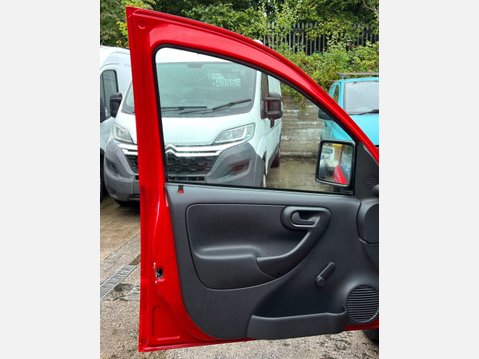 Vauxhall Combo 1.3 CDTi 1700 ecoFLEX 16v Panel Van 3dr Diesel Manual (134 g/km, 69 bhp) 32