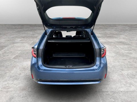 Toyota Corolla 1.8 VVT-h GPF Icon Tech Touring Sports 5dr Petrol Hybrid CVT Euro 6 (s/s) ( 21