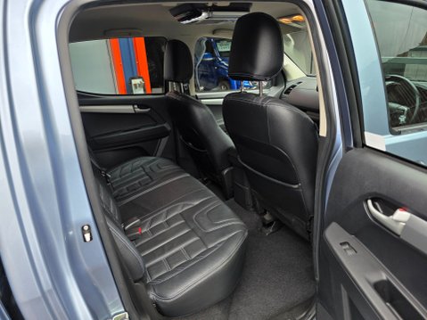 Isuzu D-Max TD CENTURION DCB AUTO 20