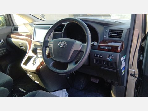 Toyota Alphard 2.4 240S WELCAB SIDE LIFT UP SEAT + 7 Seats 24