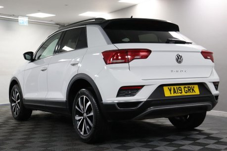 Volkswagen T-Roc DESIGN TSI 22