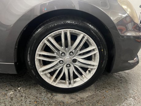 Suzuki Kizashi 2.4 16V Sport CVT 4WD Euro 5 4dr 22