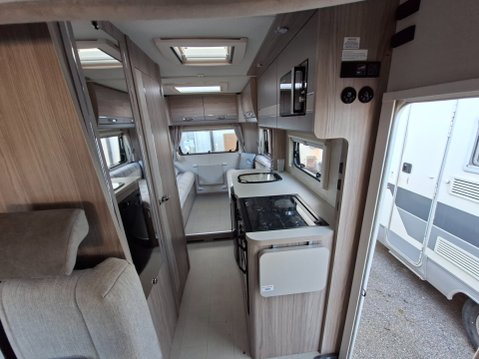 Elddis Sunseeker 196 8