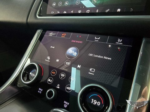 Land Rover Range Rover Sport 3.0 SD V6 HSE Auto 4WD Euro 6 (s/s) 5dr 37