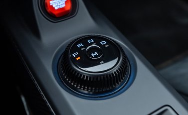 Ford GT Carbon Series 28