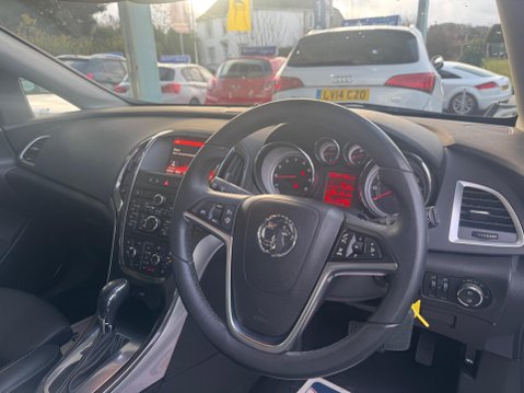 Vauxhall Astra 1.6 16v Elite Auto Euro 5 5dr 15