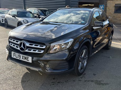 Mercedes-Benz GLA GLA 200 AMG LINE 5