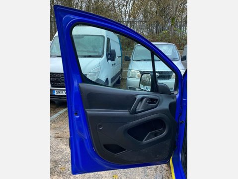 Peugeot Partner 1.6 BlueHDi 744 S Combi Van 6dr Diesel Manual L2 (113 g/km, 97.64 bhp) 46