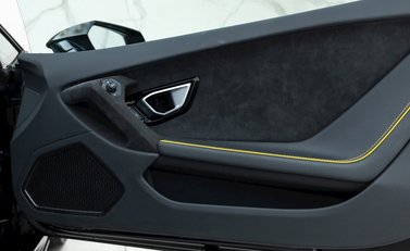 Lamborghini Huracan LP640-2 Tecnica 15