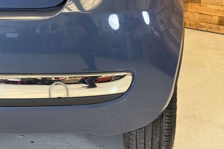Fiat 500 0.9 TwinAir Lounge Hatchback 3dr Petrol Dualogic Euro 5 (s/s) (85 bhp) 61