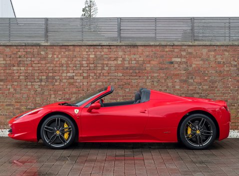 Ferrari 458 Spider 2