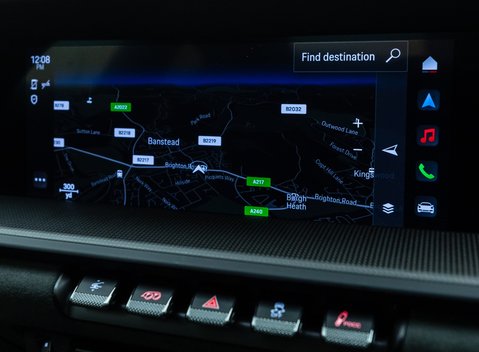 Porsche 911 Carrera 4 GTS (992) 21