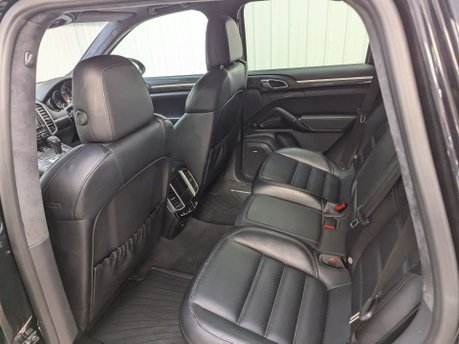 Porsche Cayenne 4.8 Cayenne V8 T Tiptronic S 4WD 5dr 60