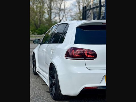 Volkswagen Golf 2.0 TSI R DSG 4Motion Euro 5 5dr 33
