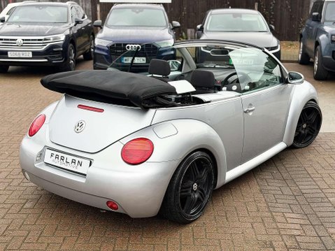 Volkswagen Beetle 1.6 Cabriolet 2dr Petrol Manual Euro 4 (102 ps) 4