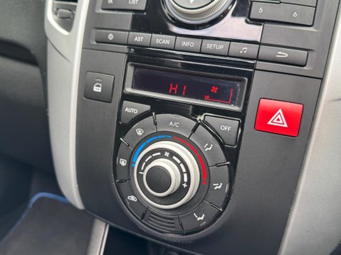 Kia Venga 1.6 3 Auto Euro 5 5dr 14