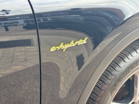 Porsche Cayenne 3.0 V6 E-Hybrid S 5dr Petrol Plug-in Hybrid TiptronicS 4WD Euro 6 (416ps) 25