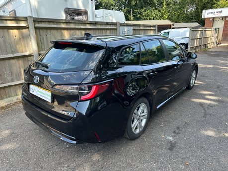 Toyota Corolla 1.8 VVTi HYBRID ICON AUTOMATIC 5dr 4