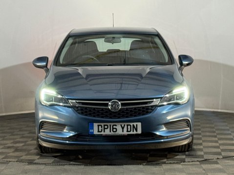 Vauxhall Astra DESIGN 2