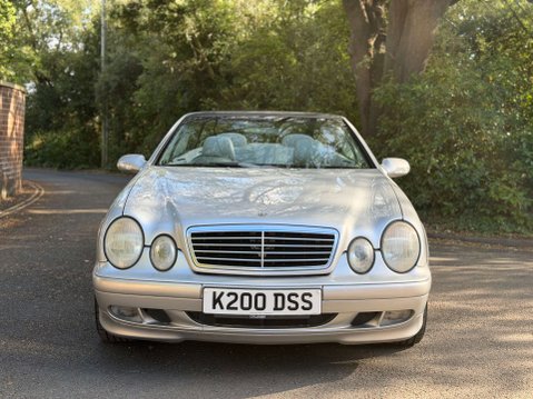 Mercedes-Benz CLK 2.0 CLK200 Kompressor Elegance Cabriolet 2dr Petrol Manual (233 g/km, 163 b 3