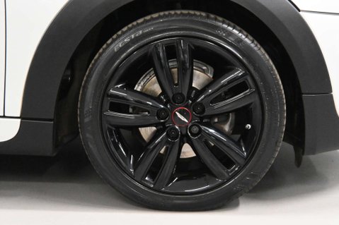 Mini Hatch 1.5 Cooper Sport Auto 5dr 63