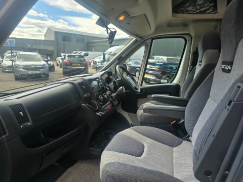 Fiat Swift ESCAPE 685 S-A 15