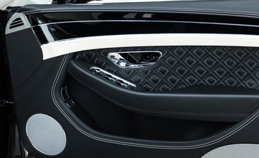 Bentley Continental GT W12 Convertible 21