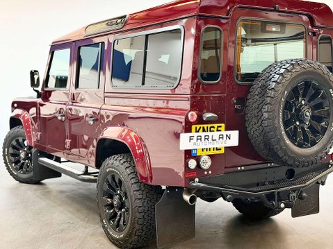 Land Rover Defender 2.2 TDCi XS Station Wagon Double Cab 5dr Diesel Manual 4WD MWB Euro 5 (122 24