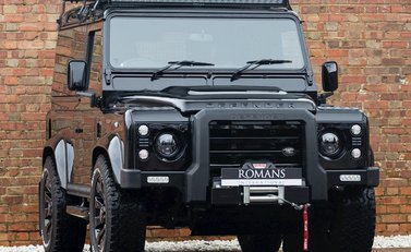 Land Rover Defender 90 Urban Truck 1