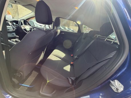 Ford Focus ZETEC 11