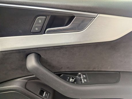 Audi A5 2.0 A5 S Line TFSI Quattro Semi-Auto 4WD 2dr 34