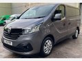 Renault Trafic 1.6 dCi 27 Sport SWB Standard Roof Euro 5 5dr 25