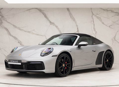 Porsche 911 Targa 4S (992) 8