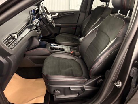 Ford Kuga 2.5 EcoBoost Duratec 14.4kWh ST-Line X CVT Euro 6 (s/s) 5dr 4
