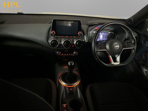 Nissan Juke 1.0 DIG-T N-Connecta SUV 5dr Petrol Manual Euro 6 (s/s) (117 ps) Alloys - A 18