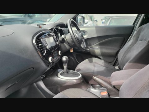 Nissan Juke ACENTA PREMIUM XTRONIC 32