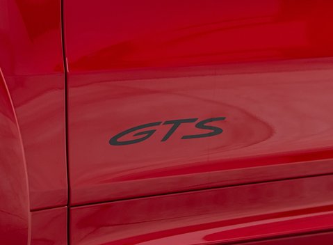 Porsche Cayenne GTS Coupe 36