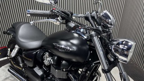 Triumph Speedmaster 865 2013 ONLY 6K MOT SEPTEMBER 2027 CRUISER BIKE 865CC 17