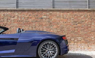Audi R8 V10 Spyder 27