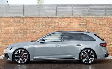 Audi RS4 Avant 2