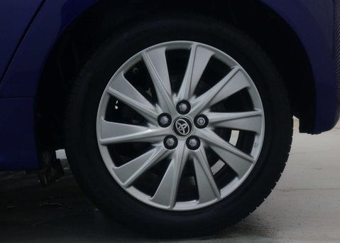 Toyota Yaris 1.5 Yaris Icon HEV CVT 5dr 14