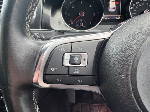 Volkswagen Golf GTD DSG 10