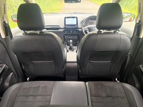 Ford Ecosport ST-LINE 14