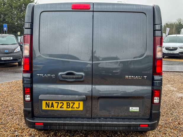 Renault Trafic LWB L2H1 Ll30 Sport Dci Air Con Navigation Sensors EURO 6 SELECT 41
