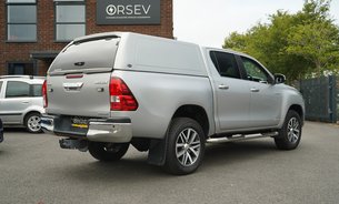 Toyota Hilux INVINCIBLE 4WD D-4D DCB FSH Fresh MOT Recent New Rear Tyres Tow Bar 1 Owner 13