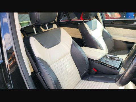 Mercedes-Benz GLE GLE 350 D 4MATIC AMG LINE PREMIUM PLUS 15