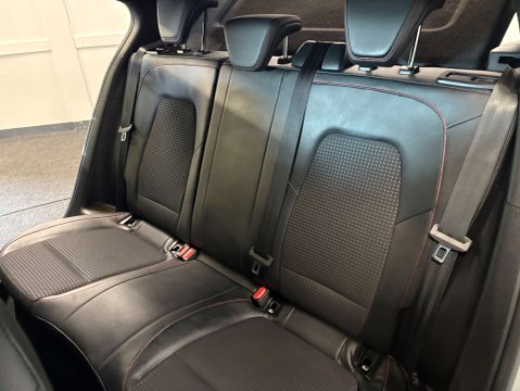 Ford Focus 1.0 Focus ST-Line X 5dr 40