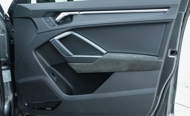 Audi RS Q3 TFSI Quattro Vorsprung 24